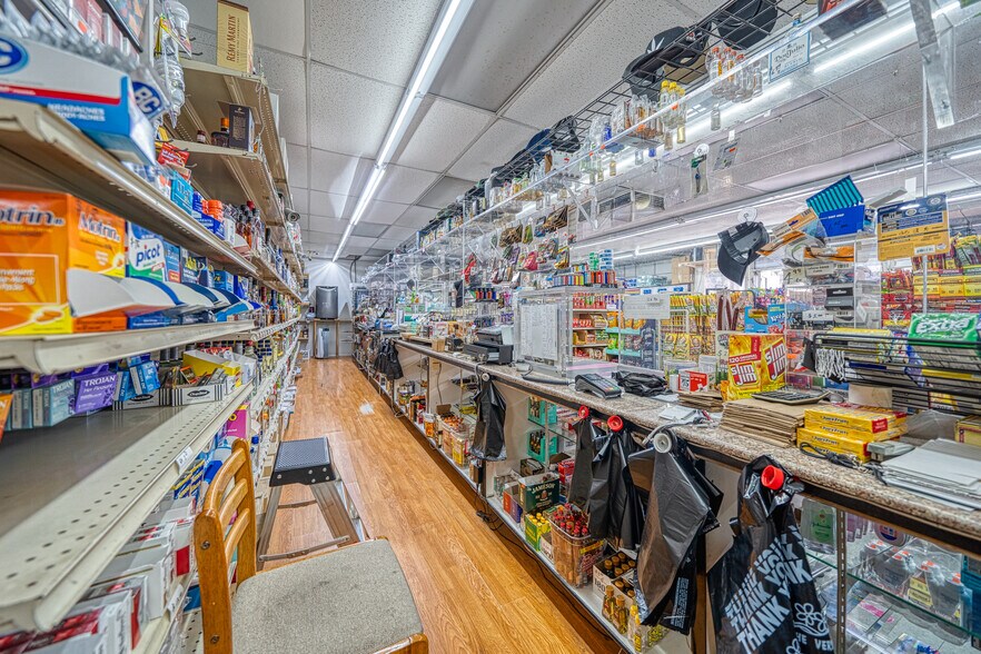 More Photos Of 4700 W Imperial Hwy, Inglewood Storefront Retail Residential For Sale