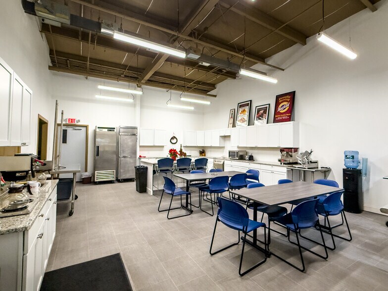 More Photos Of 244 Shoemaker Rd, Pottstown Refrigeration Cold Storage For Sale