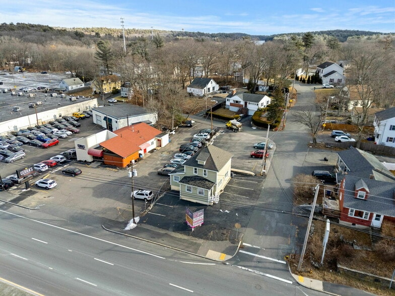 More Photos Of 144 Broadway, Saugus Freestanding For Sale