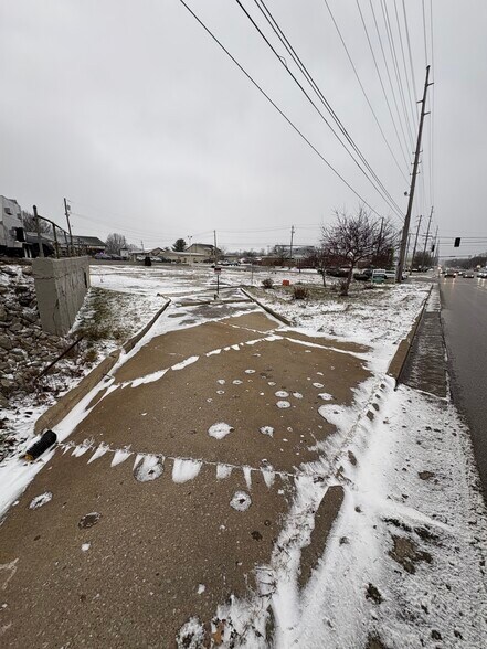 More Photos Of 695 Boardman Canfield Rd, Youngstown Land For Sale