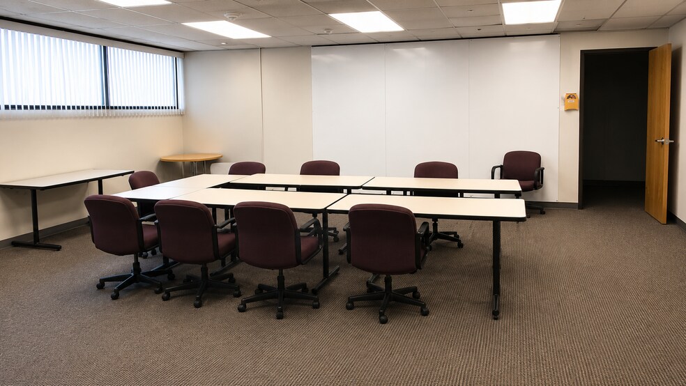 More Photos Of 13600 Triadelphia Rd, Glenelg Office For Lease