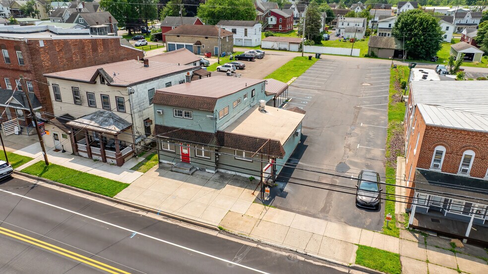 More Photos Of 430 W 3rd St, Nescopeck Restaurant For Sale