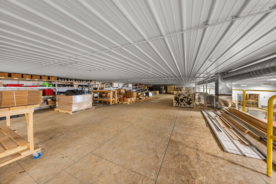 More Photos Of 6202 402nd St, North Branch Manufacturing For Sale