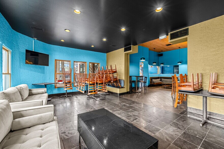 More Photos Of 701 E 2nd Ave, Durango Showroom For Lease