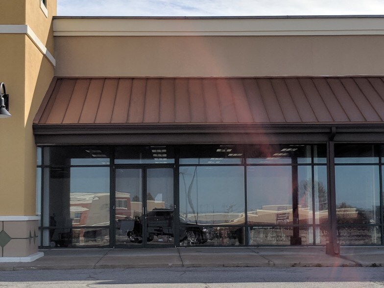 More Photos Of 1402-1498 W Old Highway 40, Odessa Unknown For Lease