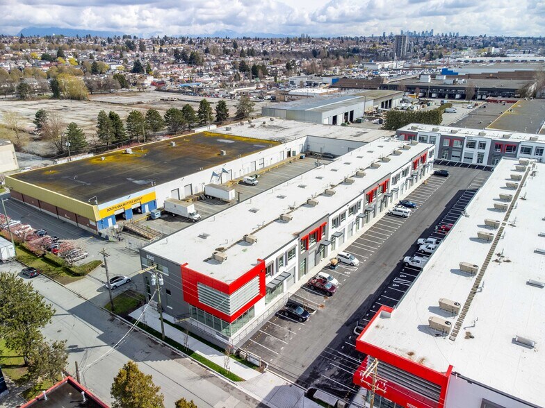 More Photos Of 8380 Ontario St, Vancouver Distribution For Sale