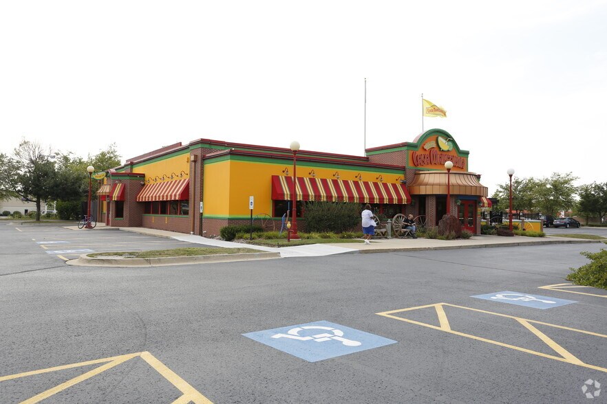 More Photos Of 145 Weber Rd S, Bolingbrook Restaurant For Sale
