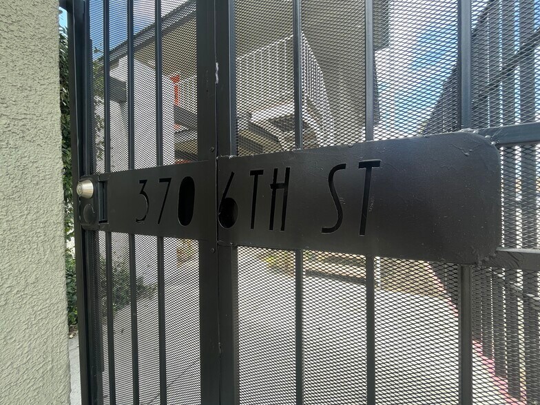 More Photos Of 370 W 6th St, San Bernardino Loft Creative Space For Lease