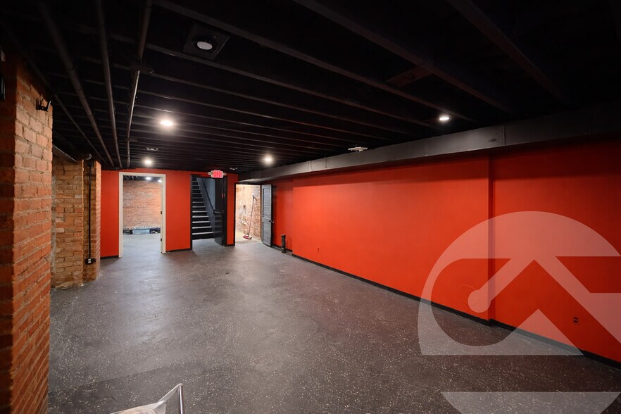 More Photos Of 1440-1446 Michigan Ave, Detroit Bar For Lease