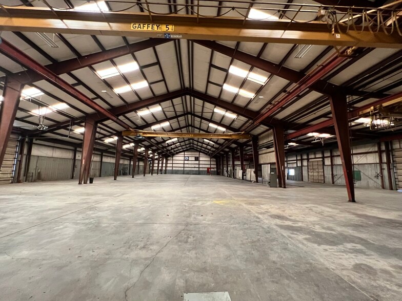 More Photos Of 6310 E 13th St, Tulsa Manufacturing For Sale