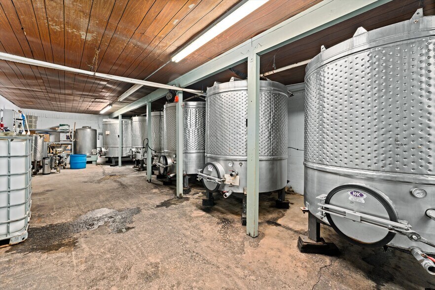 More Photos Of 41220 Calle Contento, Temecula Winery Vineyard For Sale