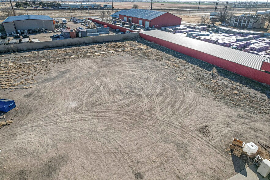 More Photos Of 2901 Lafayette Ln, Amarillo Warehouse For Sale
