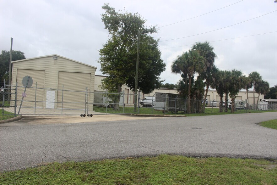 More Photos Of 1731 Fern Palm Dr, Edgewater Warehouse For Sale