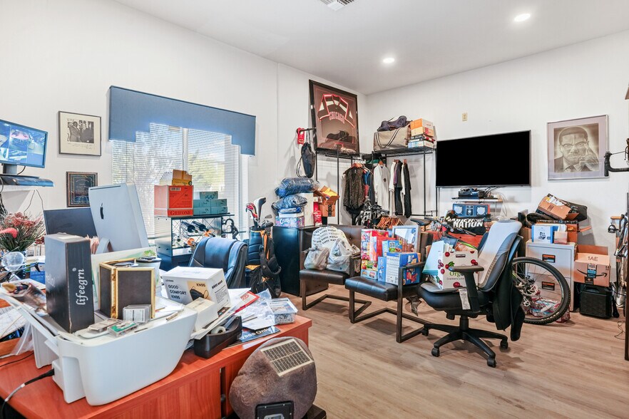 More Photos Of 525 13th St. South, Las Vegas Office Residential For Sale