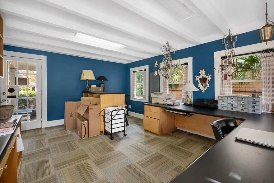 More Photos Of 231 E 5th Ave, Tallahassee Office For Sale
