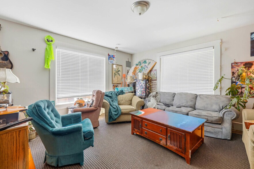 More Photos Of 329 S 3rd Ave, Walla Walla Apartments For Sale