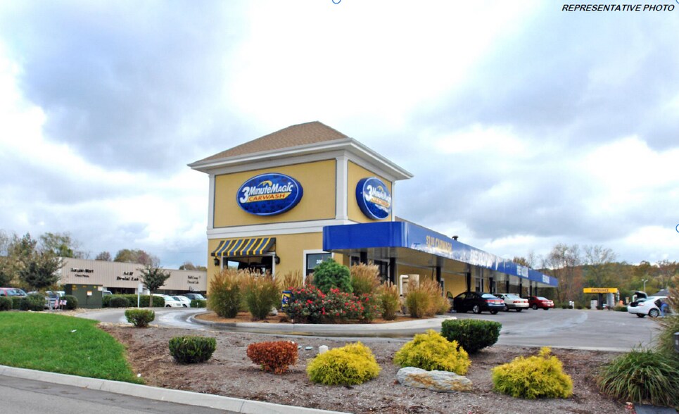 Primary Photo Of 300 Simmons Rd, Knoxville Carwash For Sale