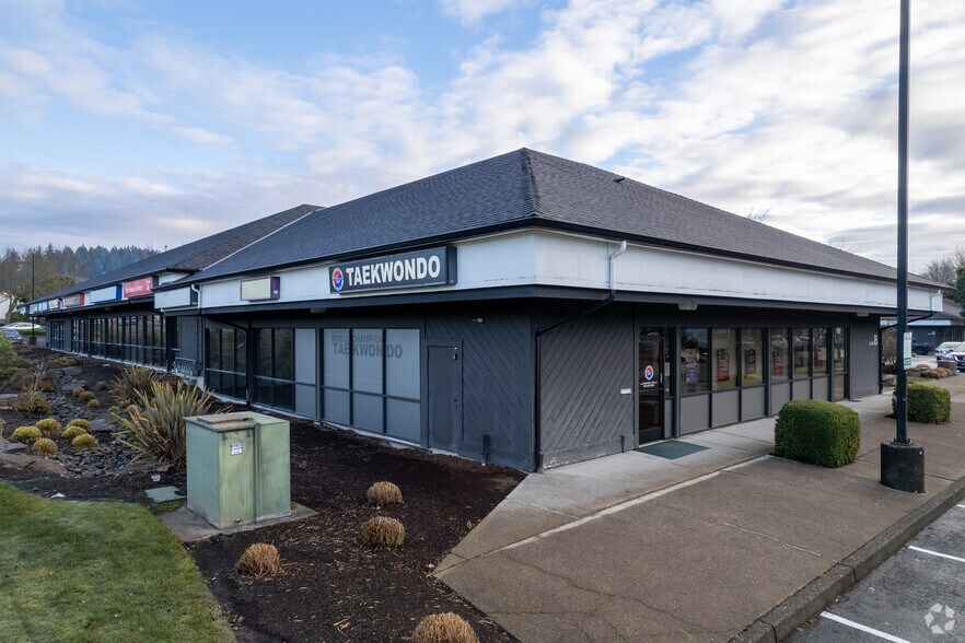 More Photos Of 11515-11545 Durham Rd, Tigard Unknown For Lease