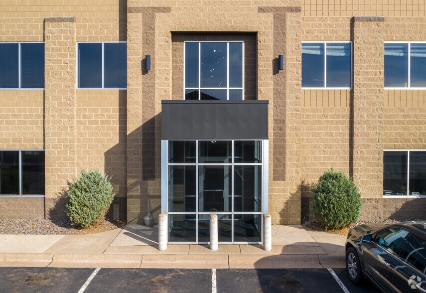More Photos Of 21308 John Milless Dr, Rogers Office For Lease