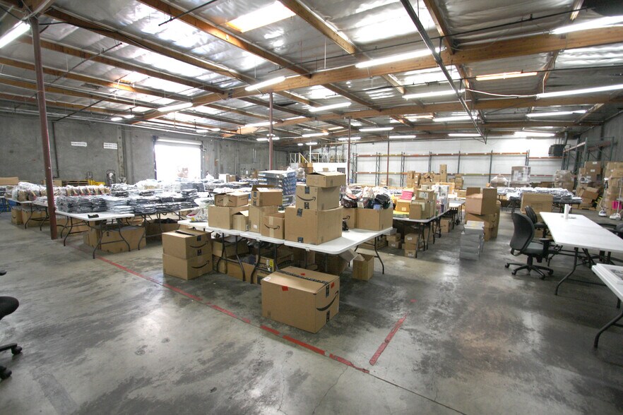 Primary Photo Of 1101 E 16th St, Los Angeles Warehouse For Lease