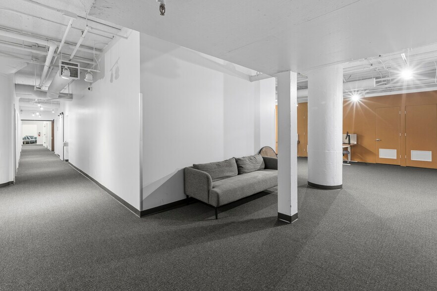More Photos Of 30 Hotaling Pl, San Francisco Office For Lease