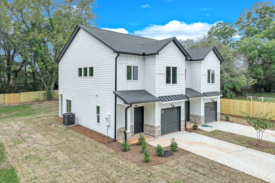 Primary Photo Of , Royston Specialty For Sale