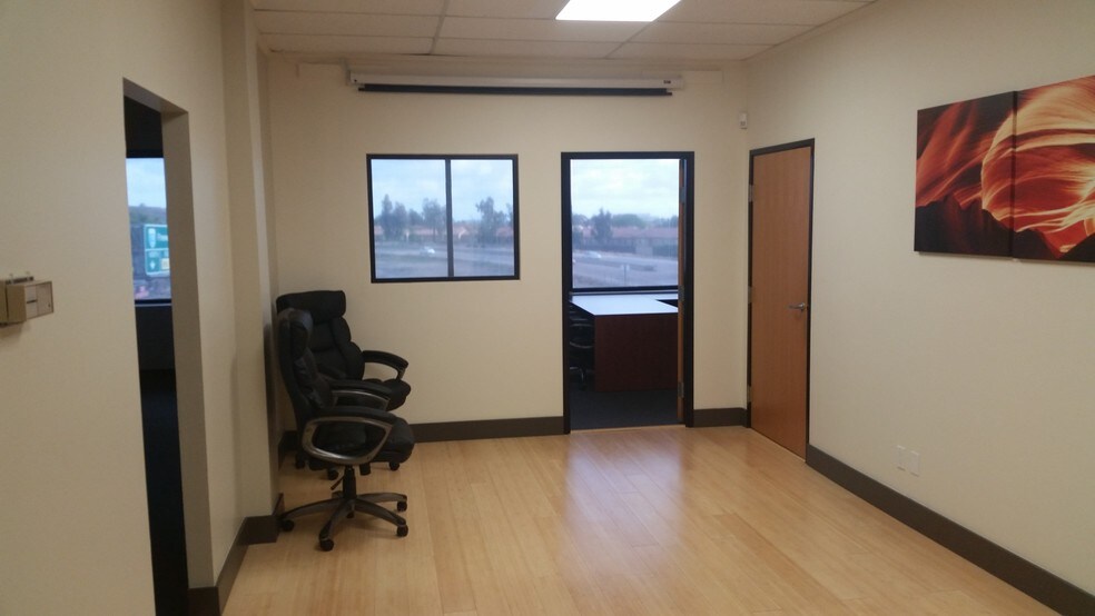 More Photos Of 9750 Miramar Rd, San Diego Medical For Sale