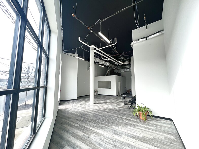 More Photos Of 660 Grand St, Jersey City Storefront Retail Residential For Lease
