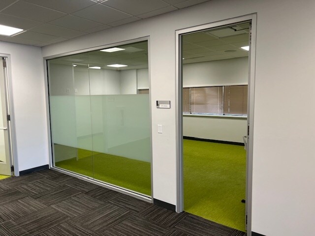 More Photos Of 2985 S Ridge Rd, Green Bay Medical For Lease