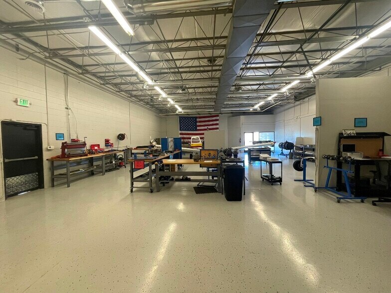 More Photos Of 3555-3559 W Wright St, Boise Light Manufacturing For Lease