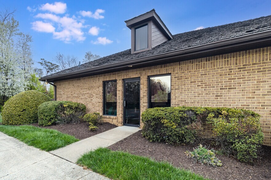 More Photos Of 415-416 Chatham Heights Rd, Fredericksburg Medical For Sale