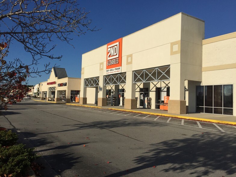 More Photos Of 1250 Western Blvd, Jacksonville Unknown For Lease