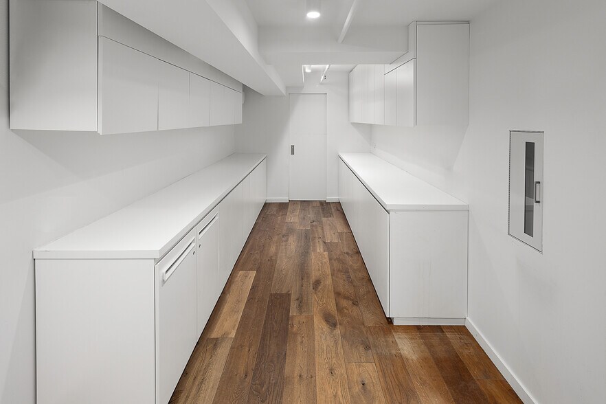More Photos Of 1226 Madison Ave, New York Apartments For Lease