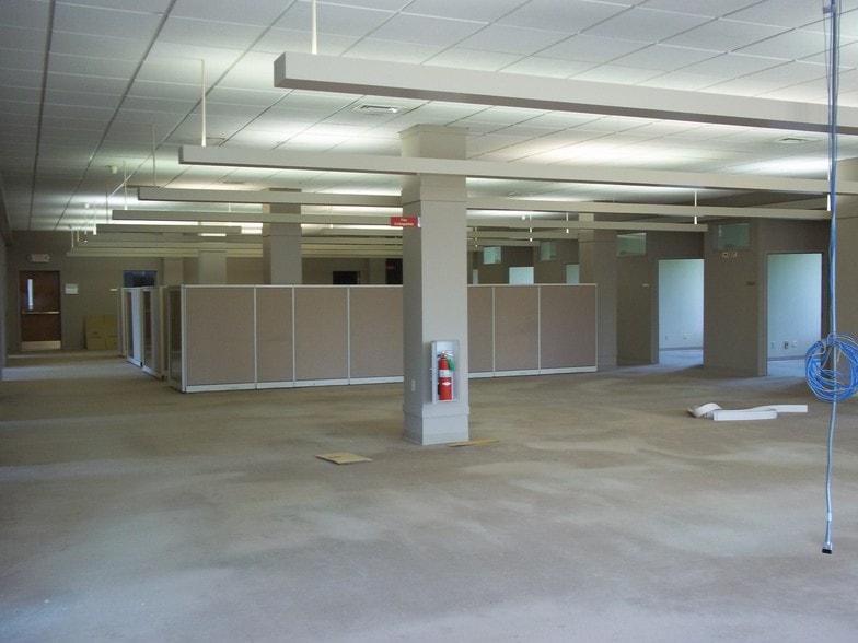 More Photos Of 201-209 E 4th St, Jamestown Industrial For Sale