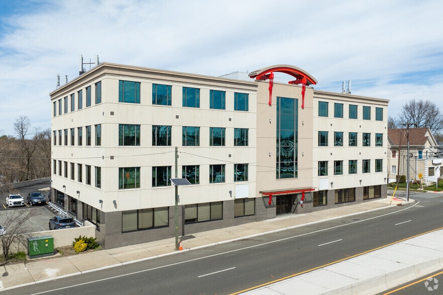 Primary Photo Of 1 Broadway, Elmwood Park Medical For Lease