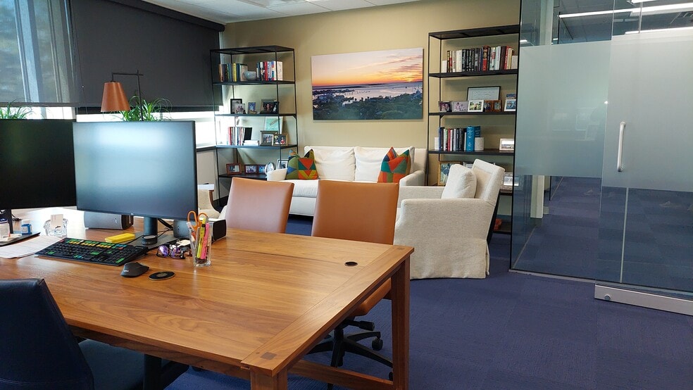 More Photos Of 500 Cummings Ctr, Beverly Office For Lease