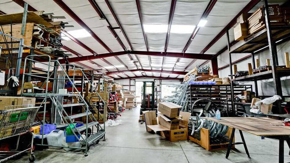 More Photos Of 2117-2125 47th st, Sarasota Warehouse For Sale