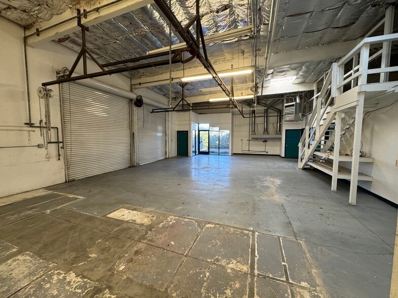 More Photos Of 1110 Industrial Ave, Petaluma Warehouse For Sale