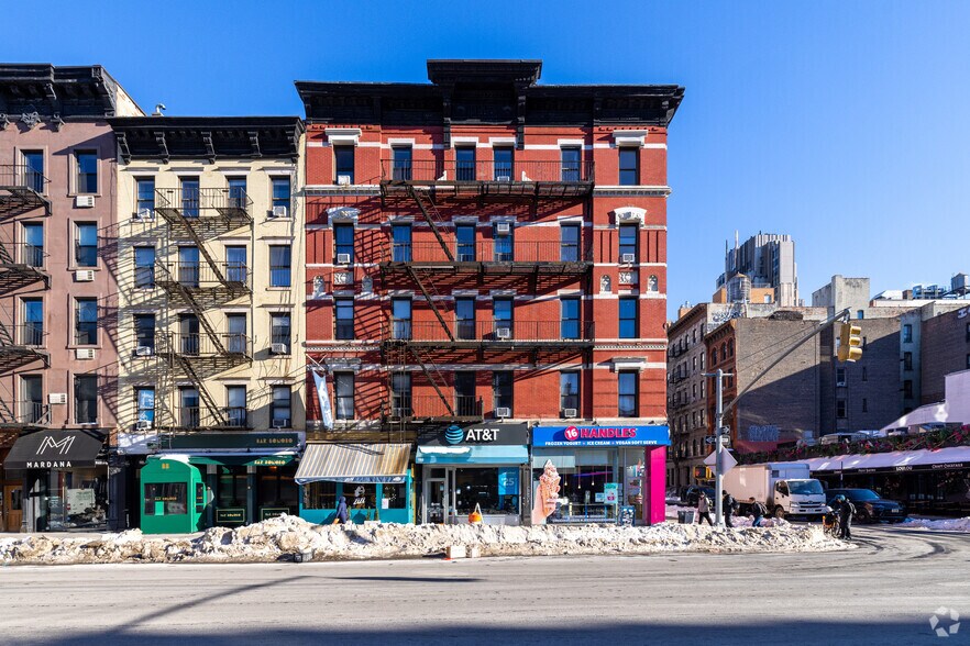 More Photos Of 178-182 Eighth Ave, New York Apartments For Lease