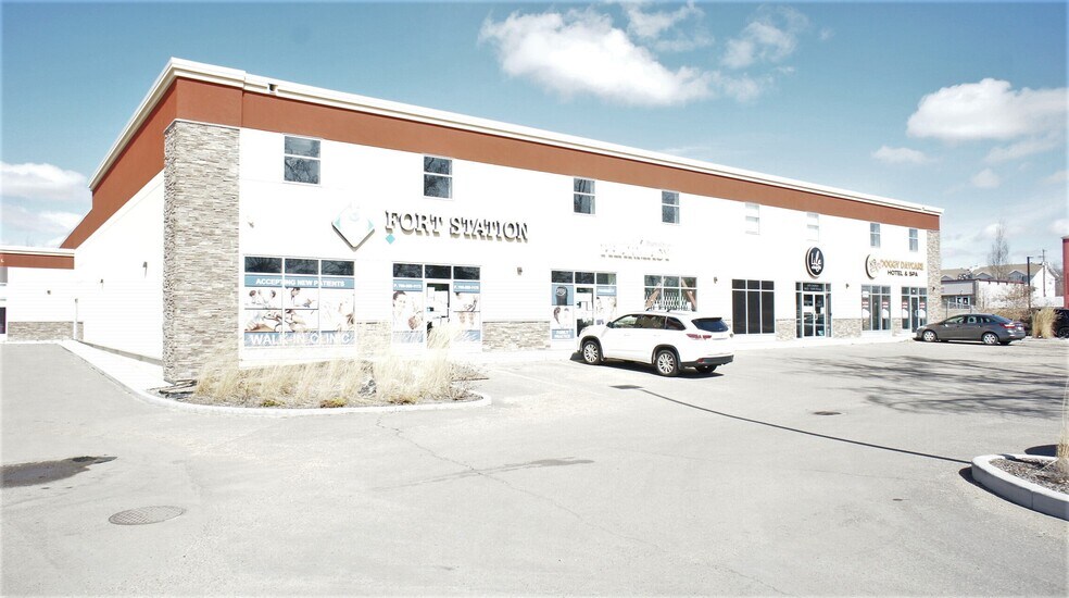 More Photos Of 10441 99 Av, Fort Saskatchewan General Retail For Sale
