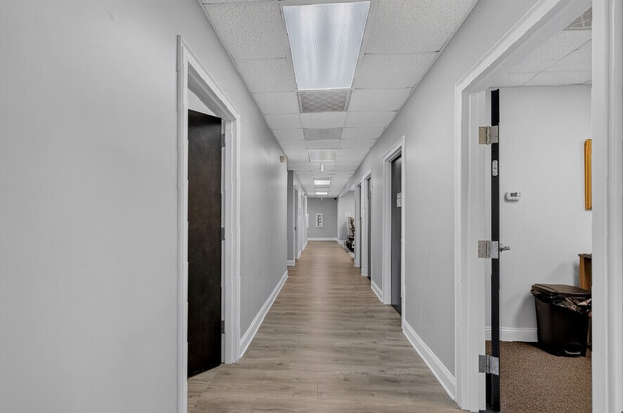 More Photos Of 1930 Charlie Hall Blvd, Charleston Medical For Lease