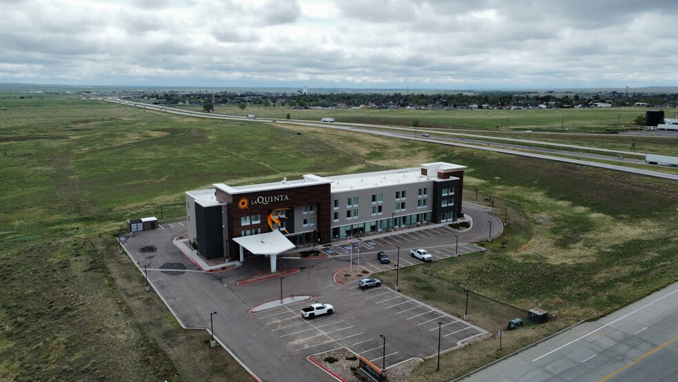 More Photos Of 1200 Market Pl, Limon Hotel For Sale