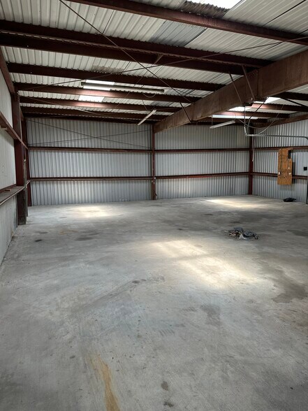 More Photos Of 9103 Cypress Creek Pky, Houston Unknown For Lease