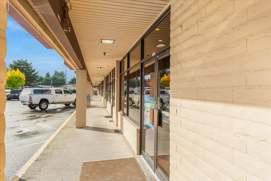 More Photos Of 1241-1261 Harrison Ave, Centralia Storefront For Sale