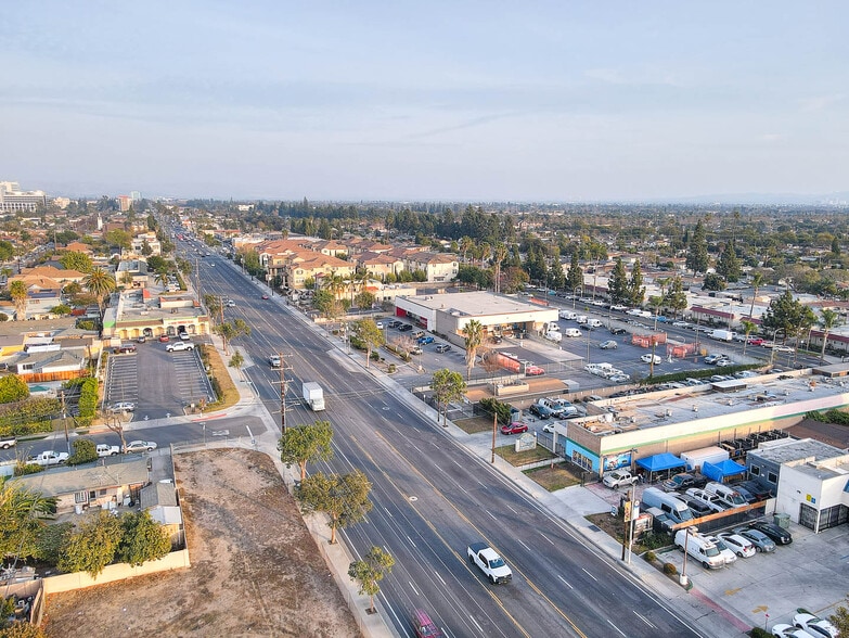 More Photos Of 1715 W 1st St, Santa Ana Land For Sale