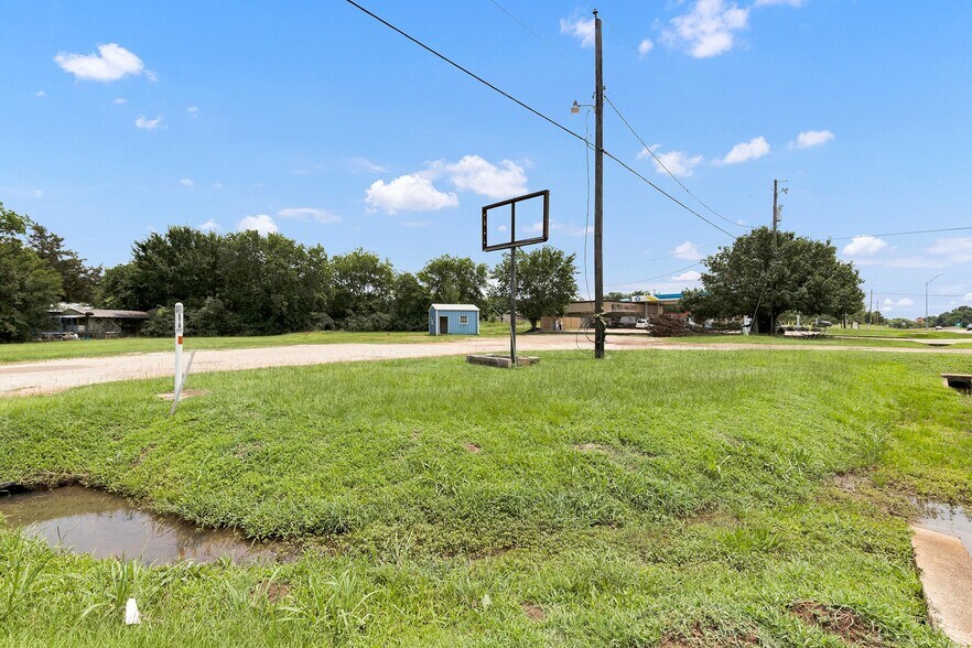 More Photos Of 320 Doctor M Roper Pky N, Bullard Land For Sale