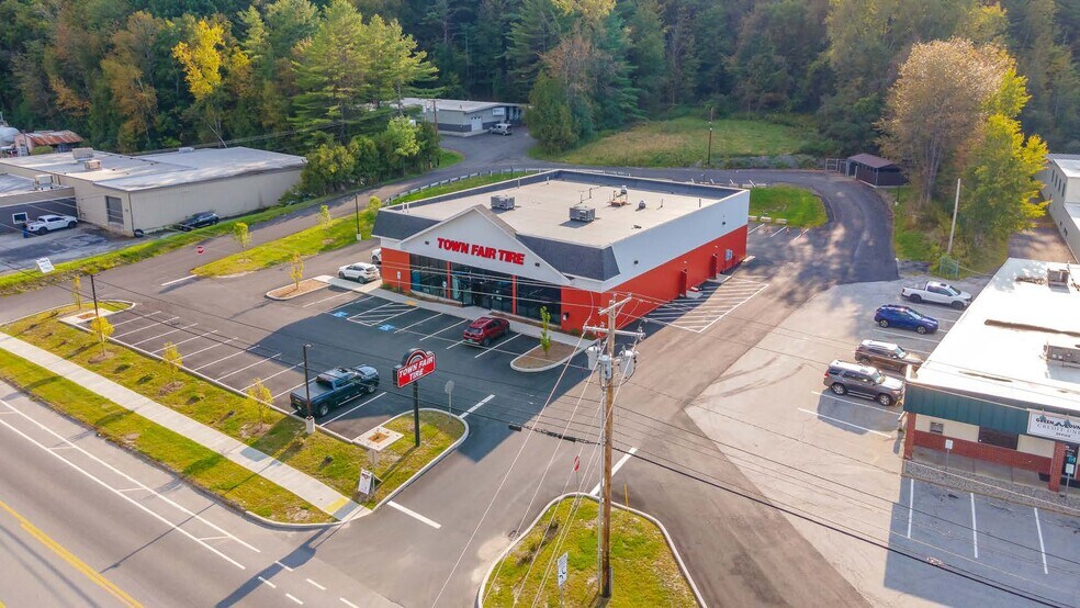 Primary Photo Of 1239 US Route 302, Barre Auto Dealership For Sale