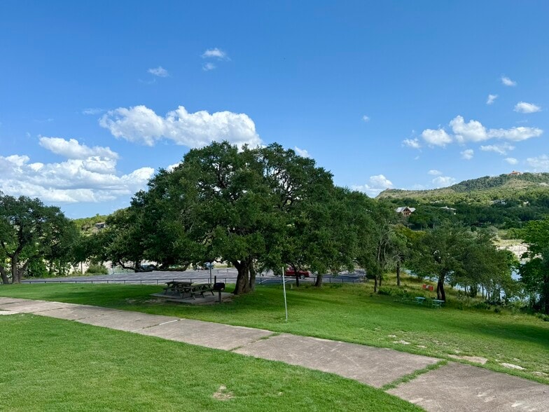 More Photos Of 2386 Colleen Dr, Canyon Lake Hotel For Sale