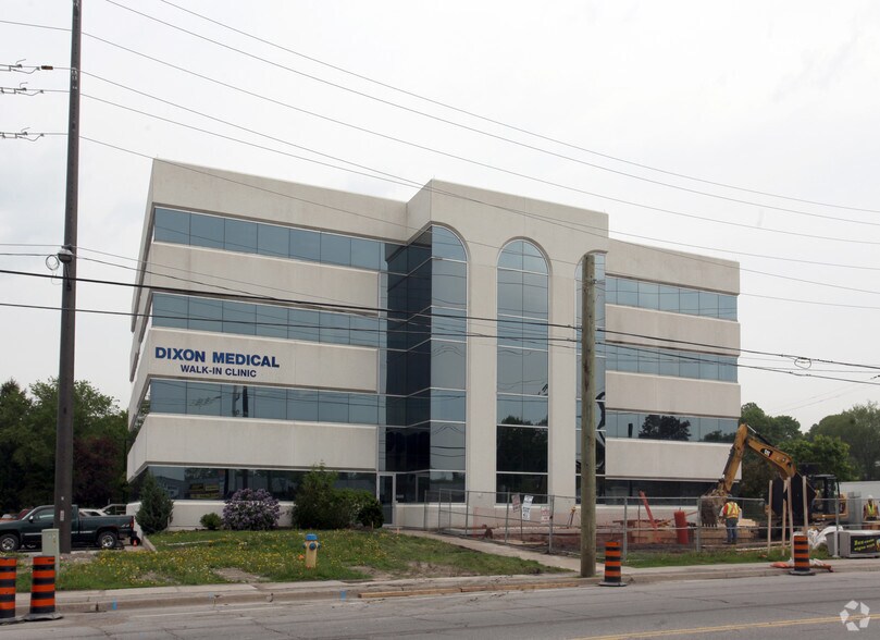 More Photos Of 531 Davis Dr, Newmarket Medical For Lease