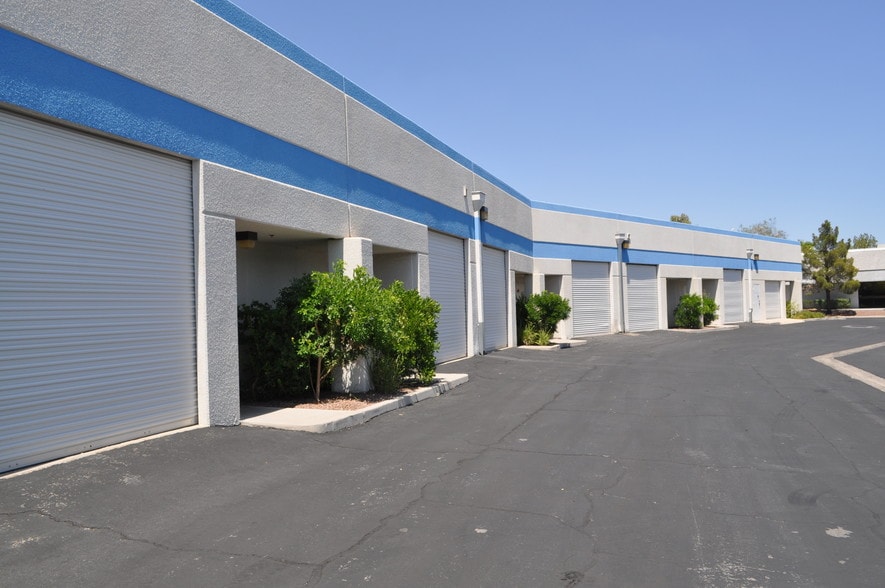 More Photos Of 12 Sunset Way, Henderson Light Manufacturing For Lease